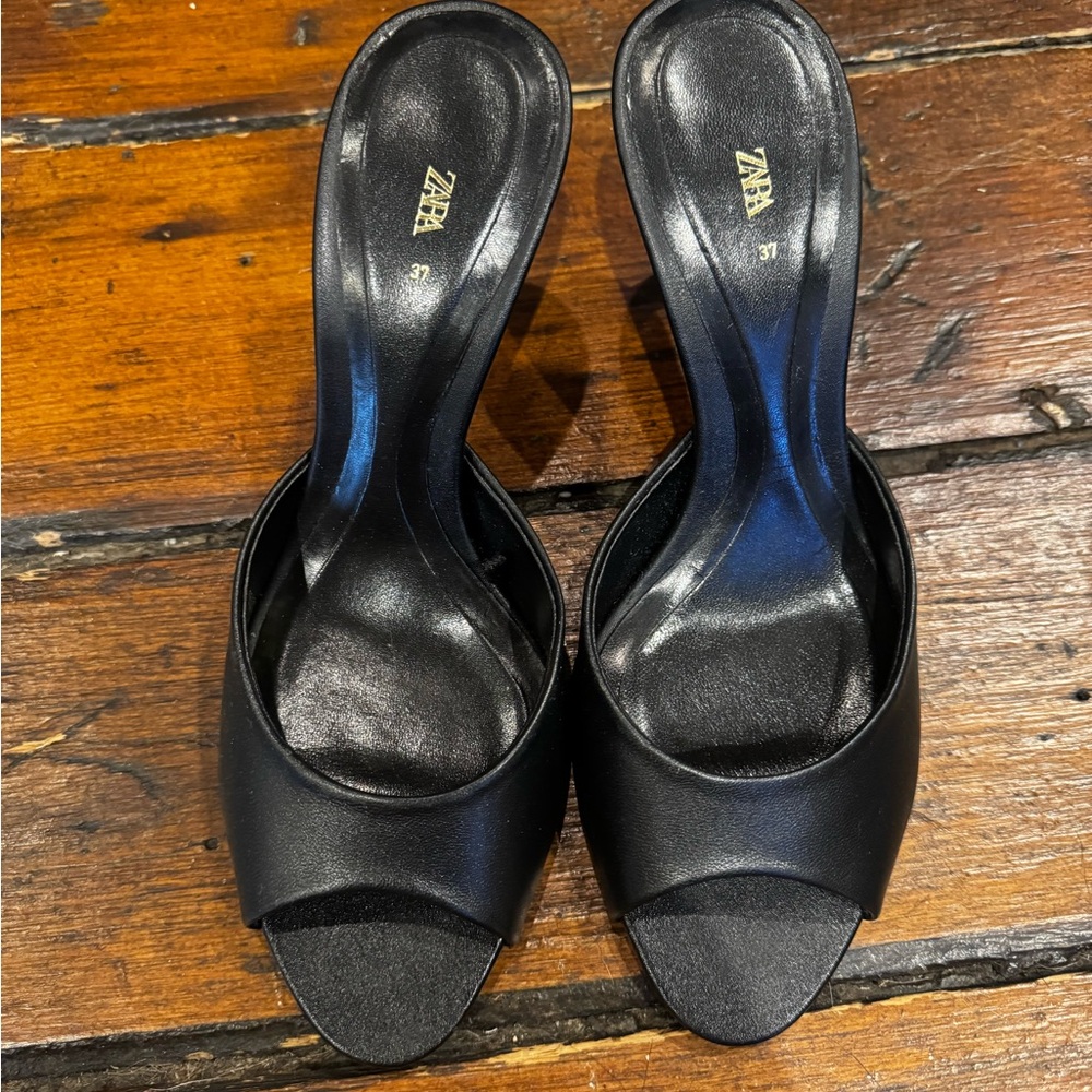 zara heels
